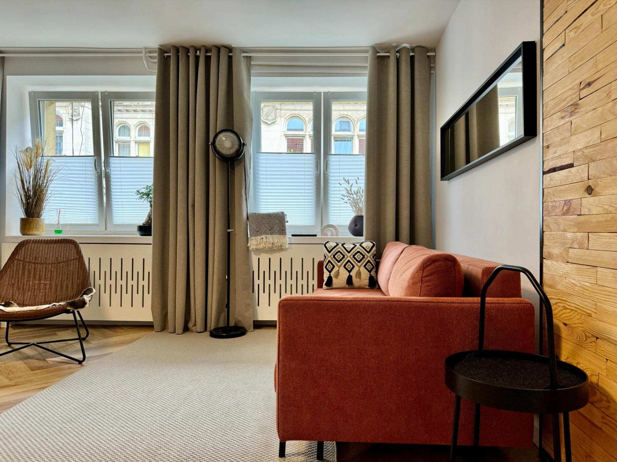 Апартаменты Tandem In Old Town - 24H Self Check-In Вроцлав Экстерьер фото